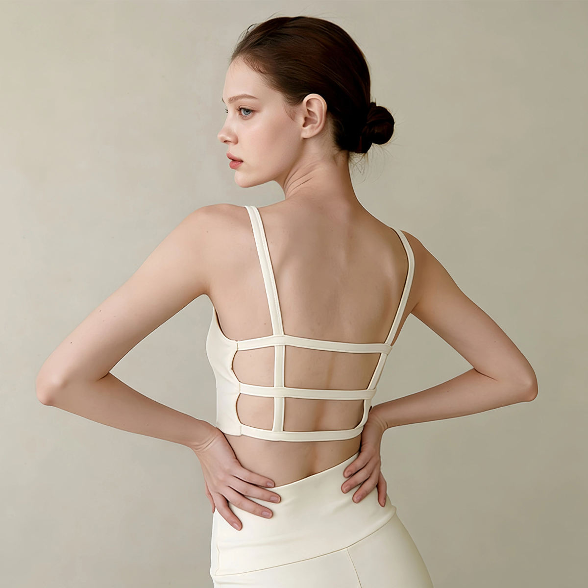 Womens Hollowed-Out Yoga Camisole Set