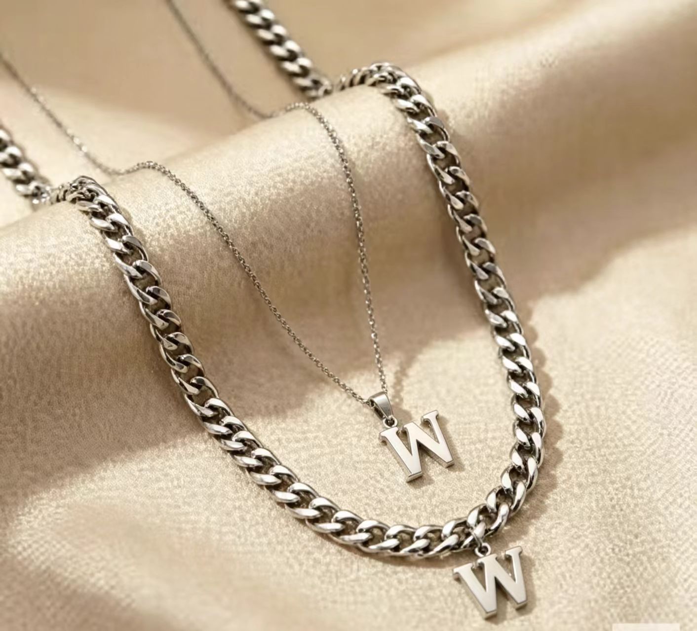 New 26-letter Pendant Sweater Chain Necklace