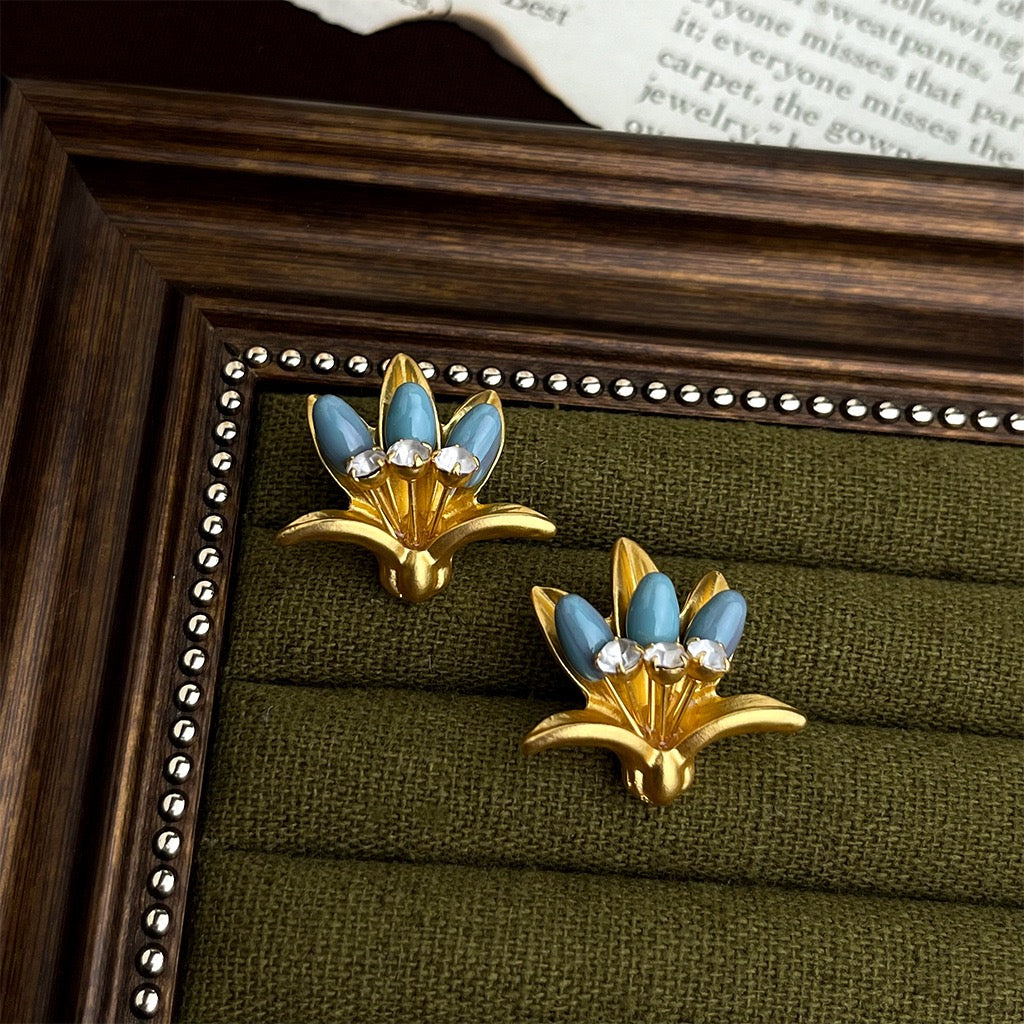 Elegant Vintage Floral Earrings For Women Silver Zircon Stud Earrings Retro Luxury Jewelry Gift