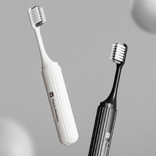 Household Storage Foldable Portable Toothbrush