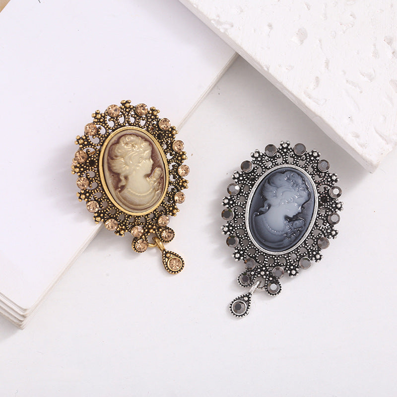 Retro Beauty Head Series Crystal Tassel Brooch