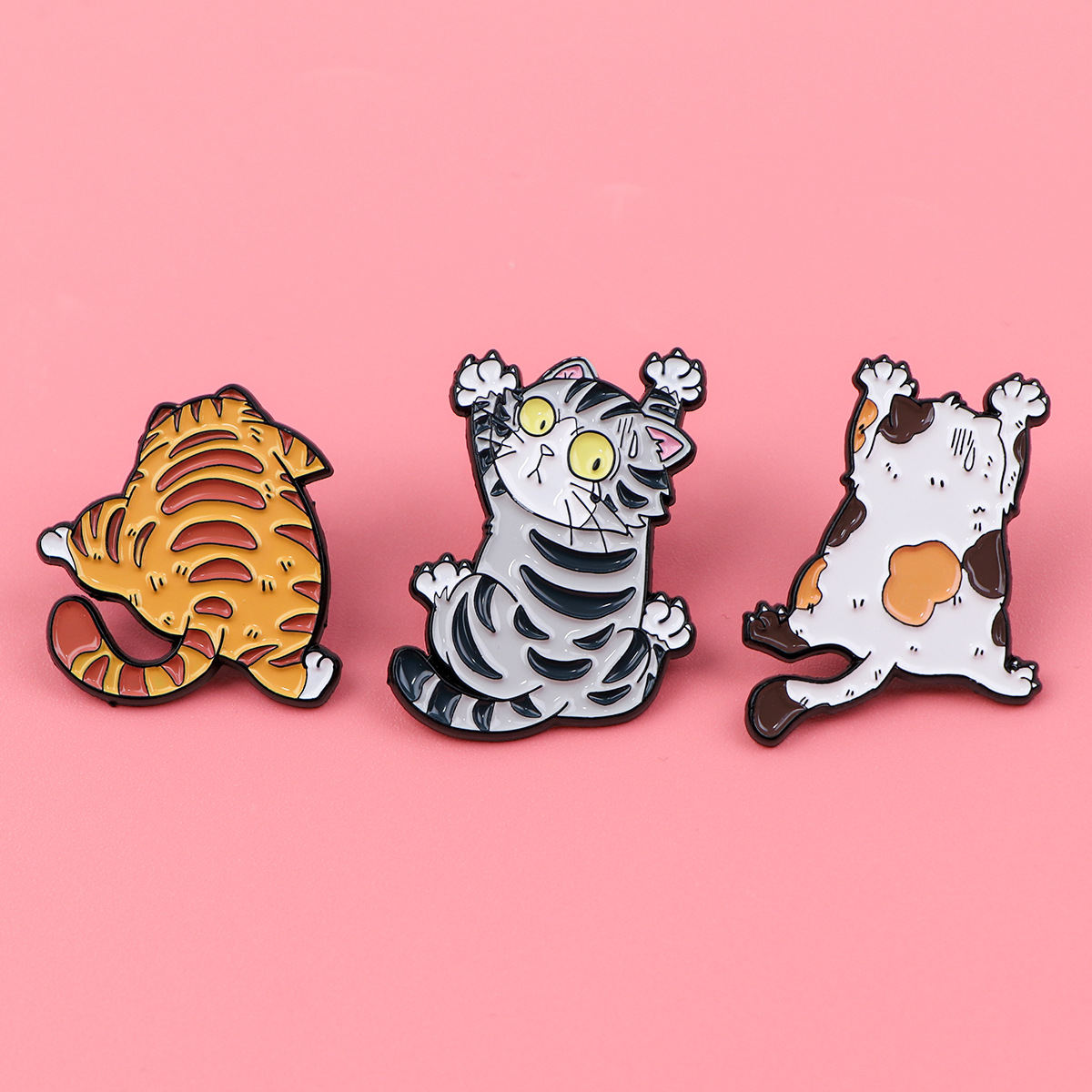 Cute Kitty Brooch Badge Clothing Backpack Ornament Accessories Pin
