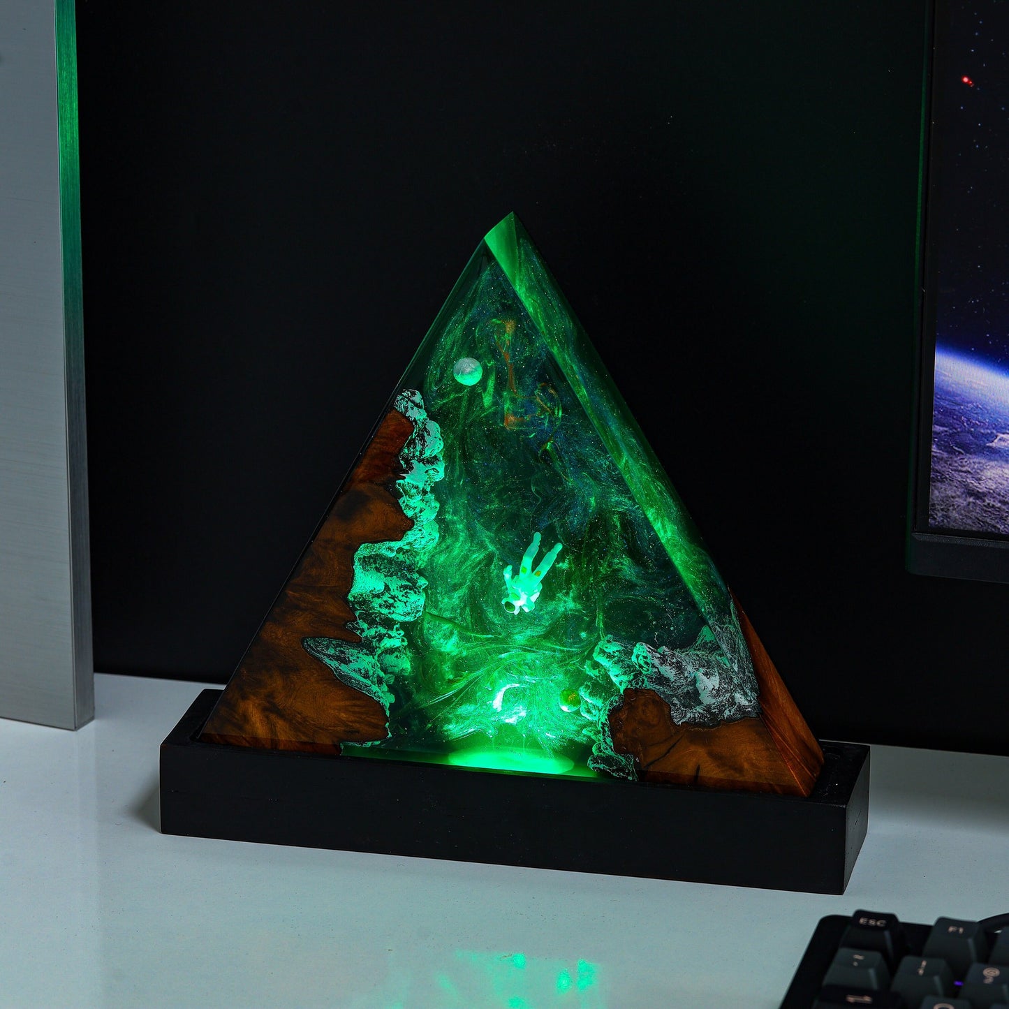 Epoxy Resin And Wooden Night Light Epoxy Resin Room Decor Lamp