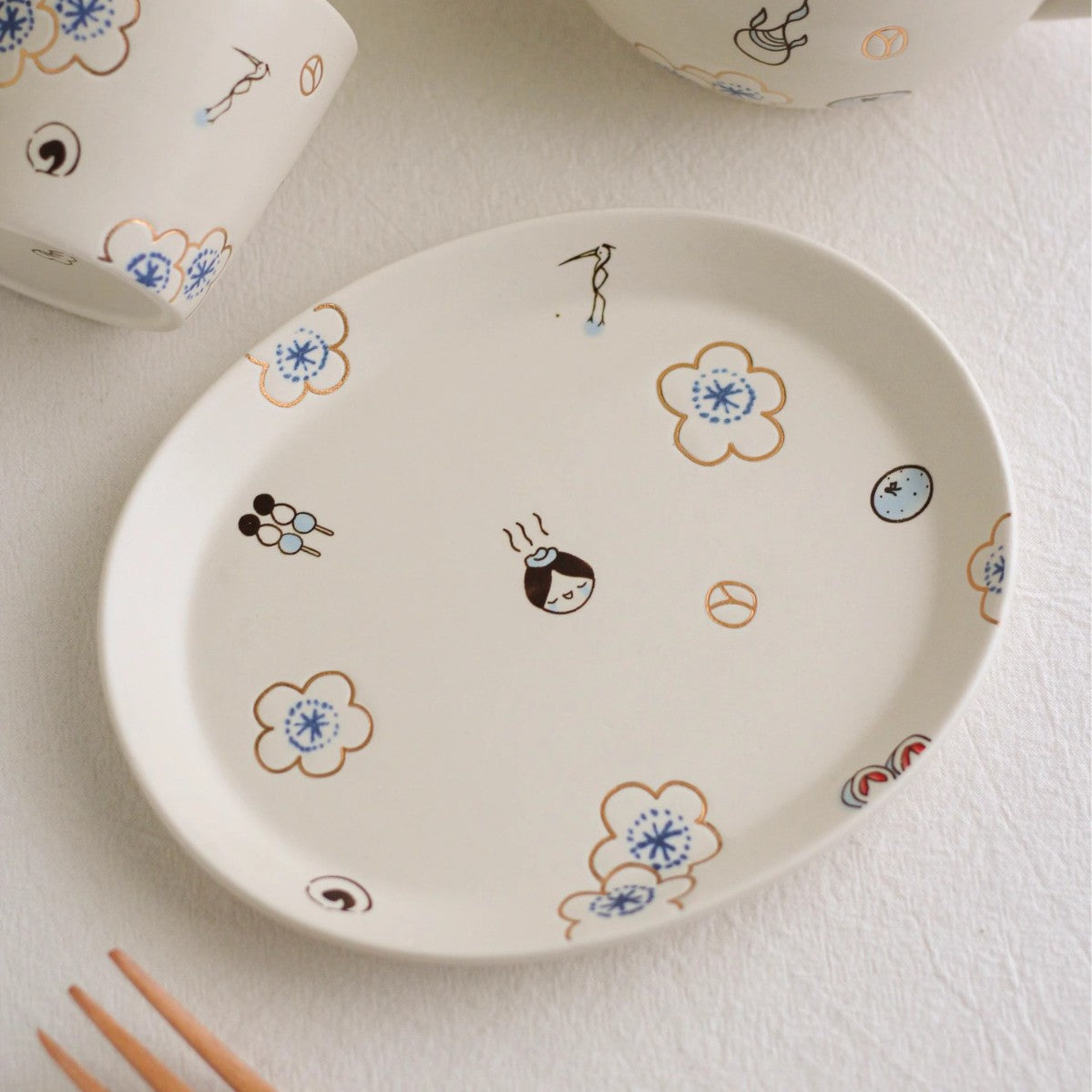 Japanese-style Matching Ceramic Dinnerware And Tea Set