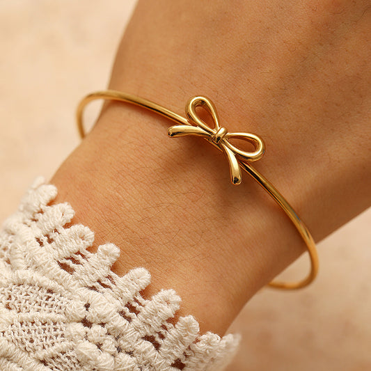 Korean-style Delicate Luxury Bow Bracelet For Women