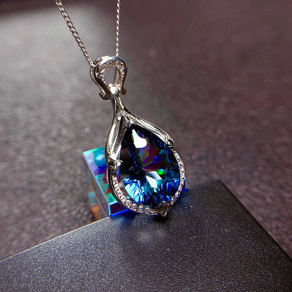 New Arrival Fashionable Mermaids Tear Pendant