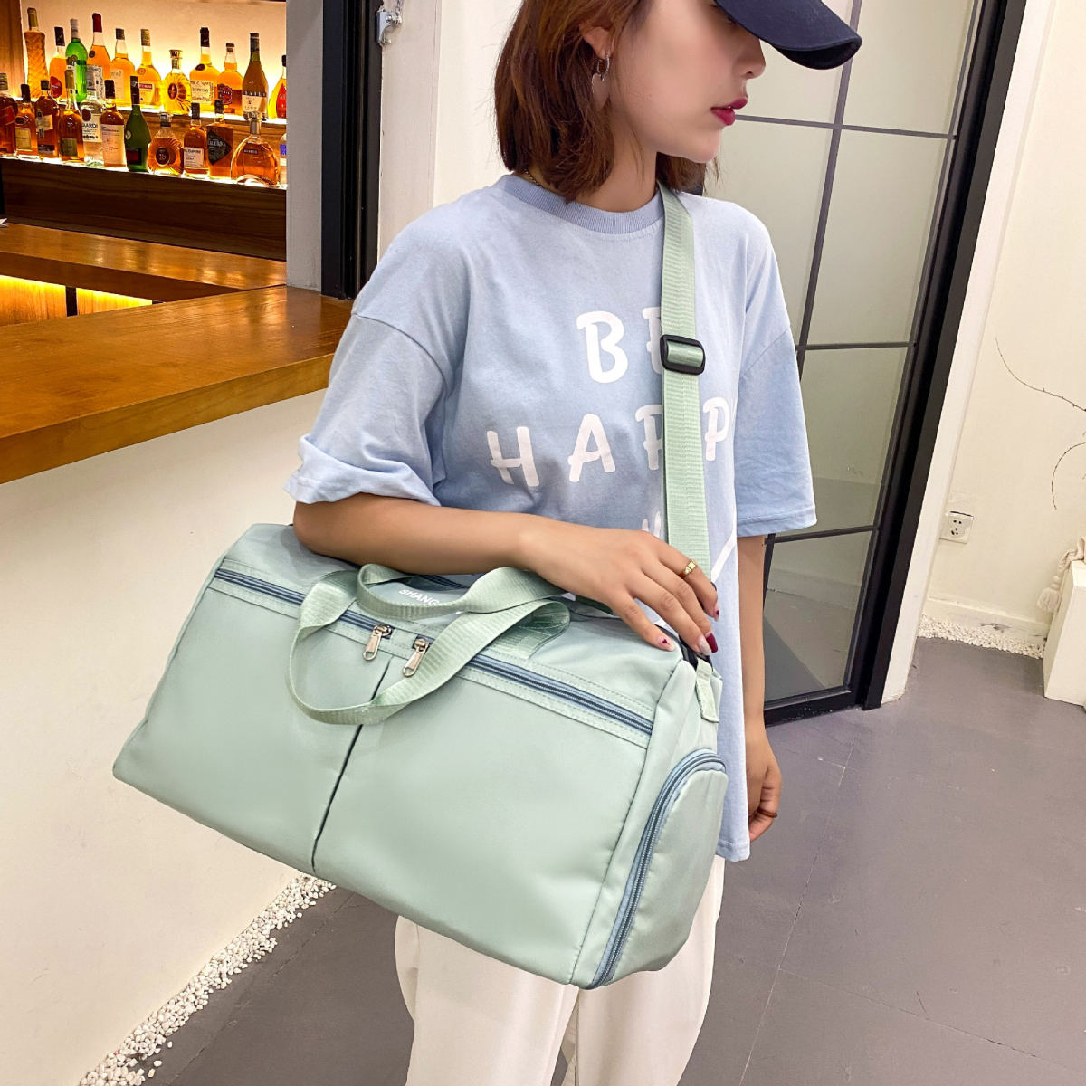 Travel Bag Women's Large Capacity Sports Fitness Portable Yoga Bag