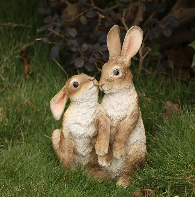Resin Rabbit Statue For Home And Outdoor Garden Patio Decoration