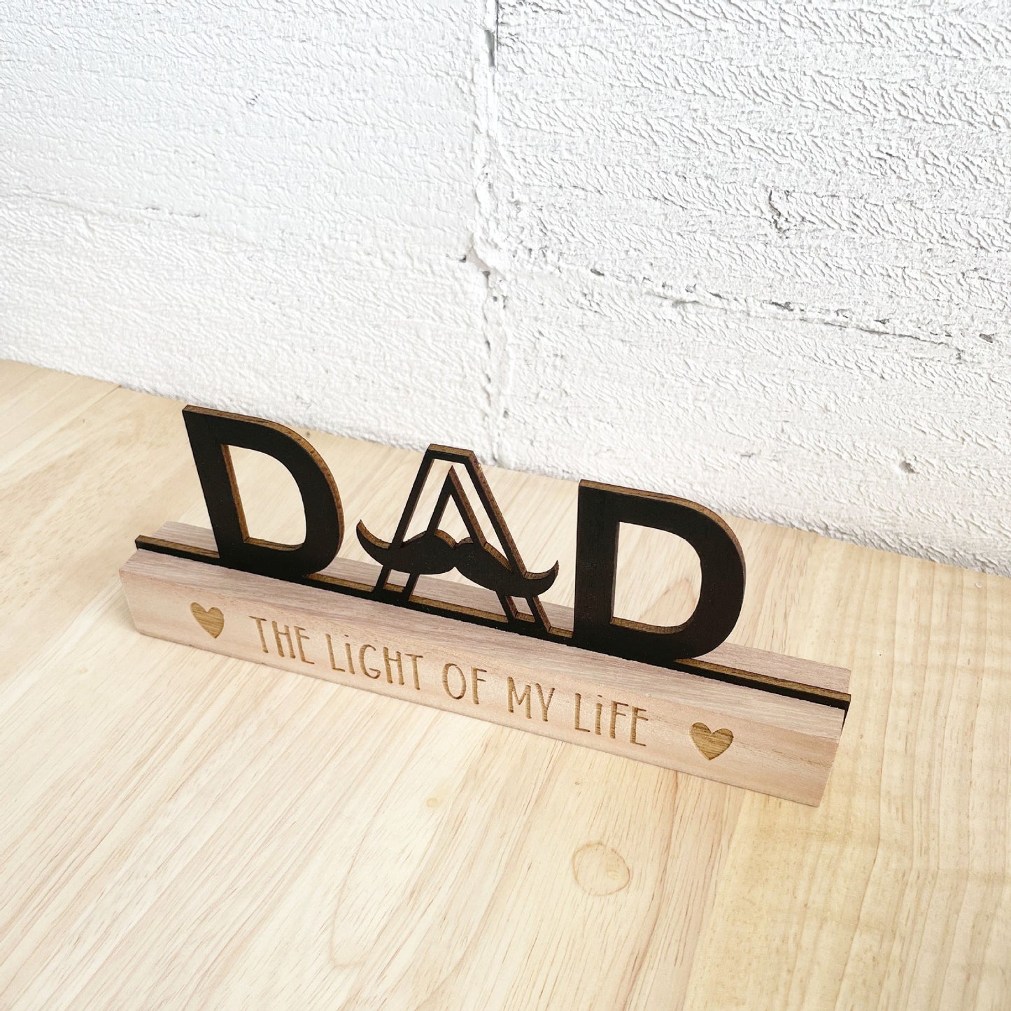 Wooden Base Metal DAD Sign With Mustache Engraved The Light Of My Life Father's Day Tabletop Decor Gift For Dad
