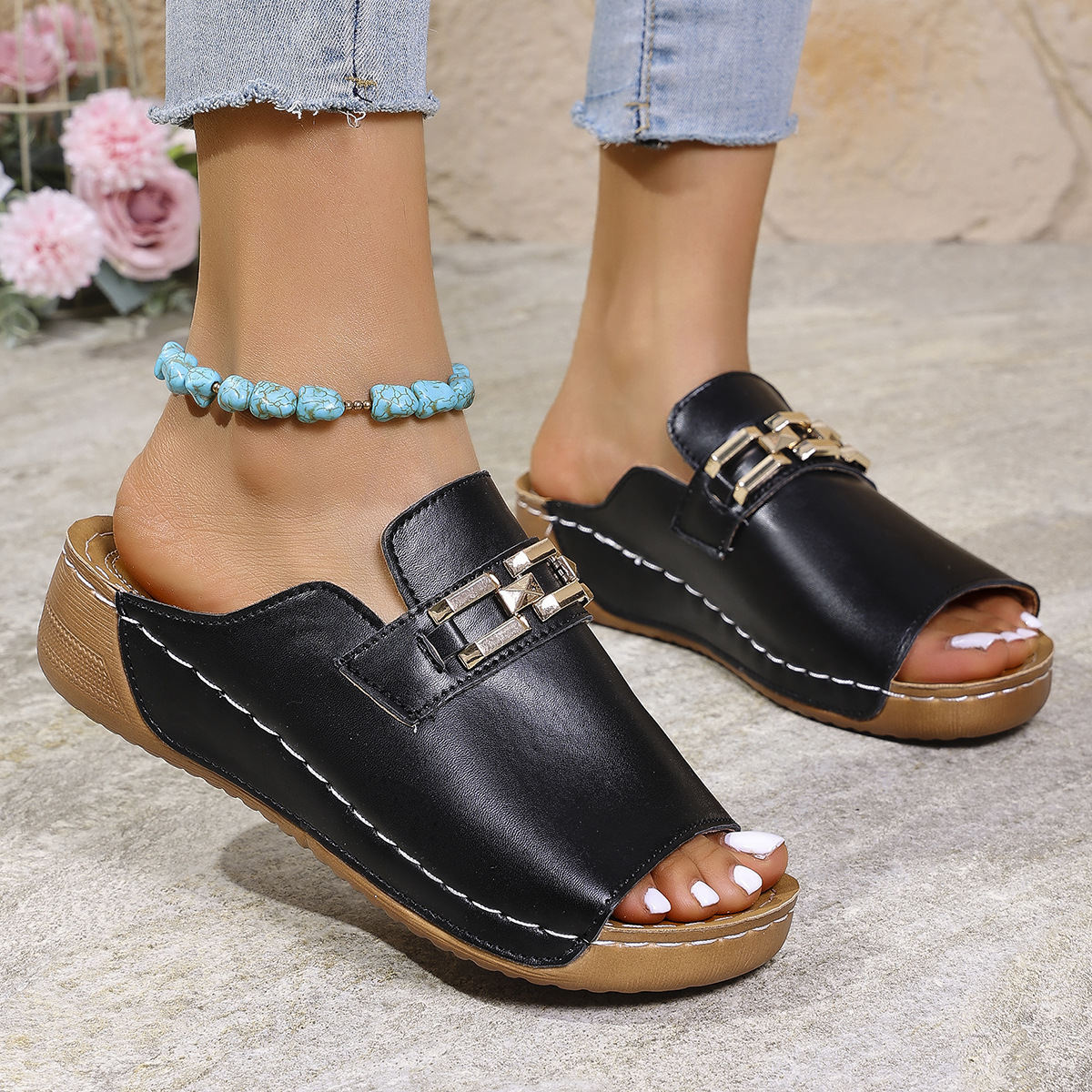 Plus Size Peep Toe Slippers With Metal Accessories