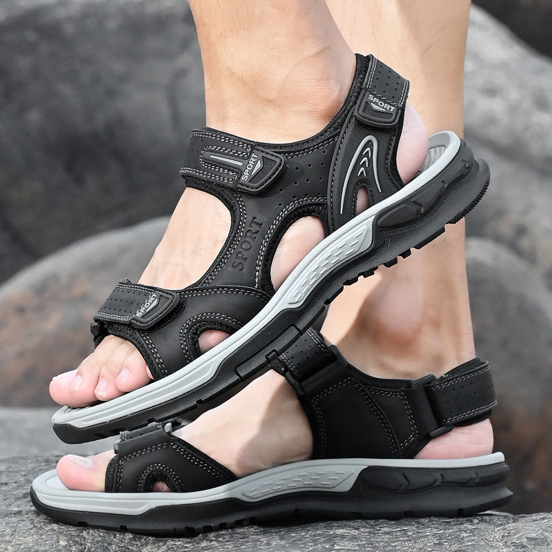 Lightweight Outdoor Beach Open-toe Sandals For Men