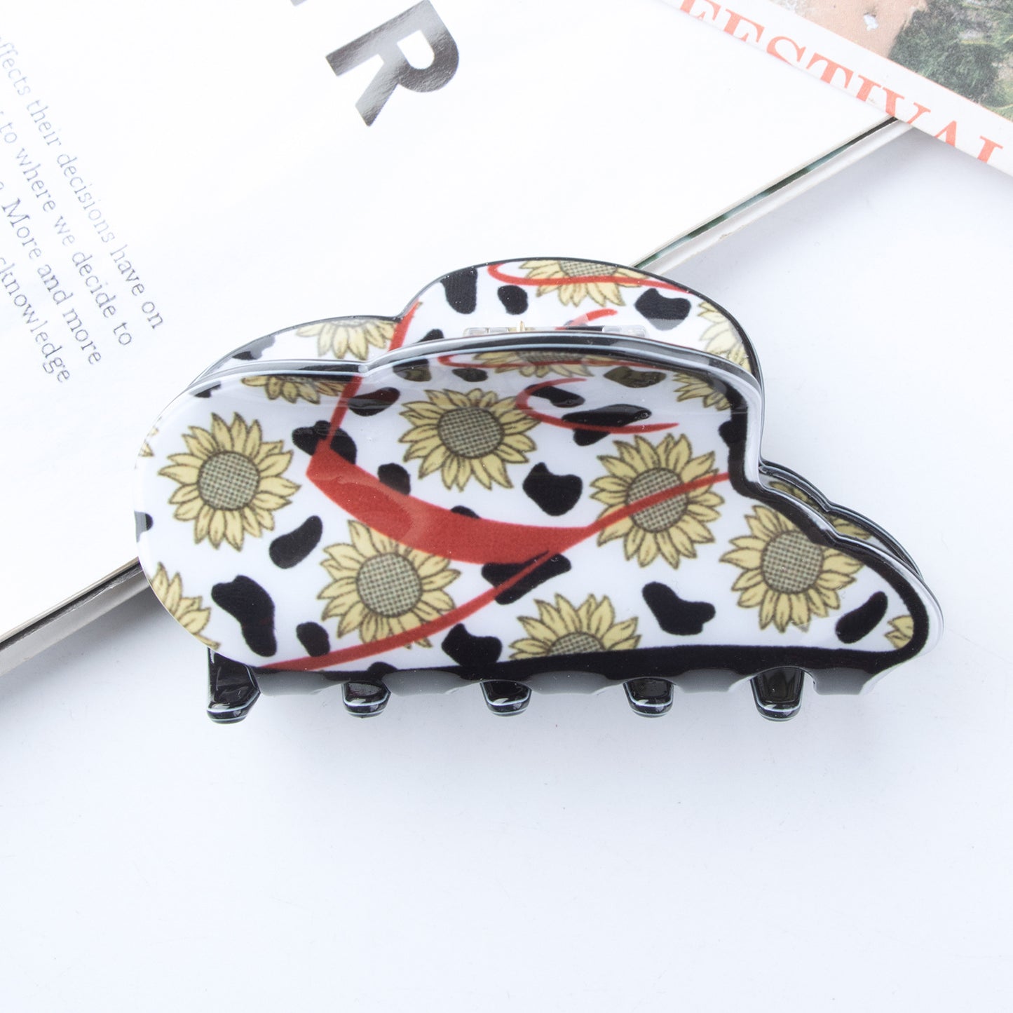 Cute Heart-shaped Sunflower And Cow-patterned Hat-style Hair Clip