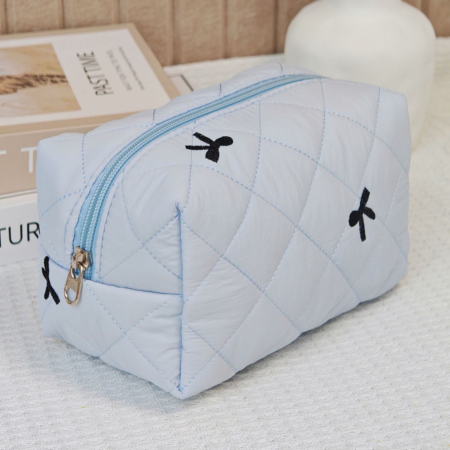Printed Quilted Makeup Large Capacity Portable Toiletry Bag For Travel