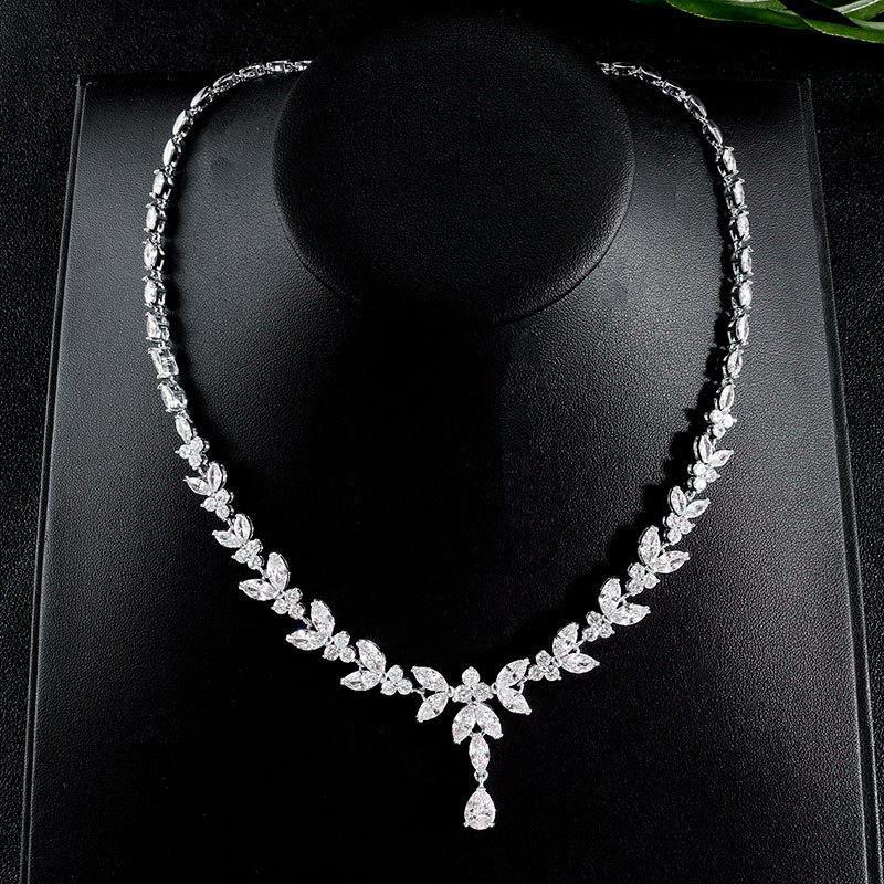 Exquisite Zircon Sparkling Necklace, Earrings, Bracelet, Banquet Dress Accessories