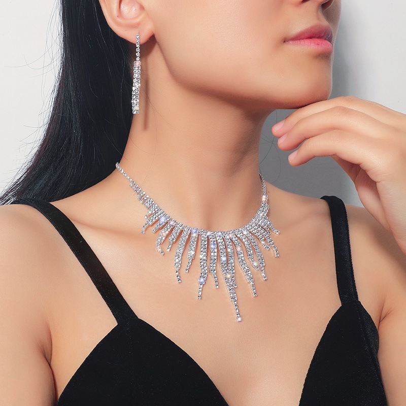 Rhinestone Simple Necklace Earrings Set Chain Wedding Dress Dinner Party Accessories Necklace