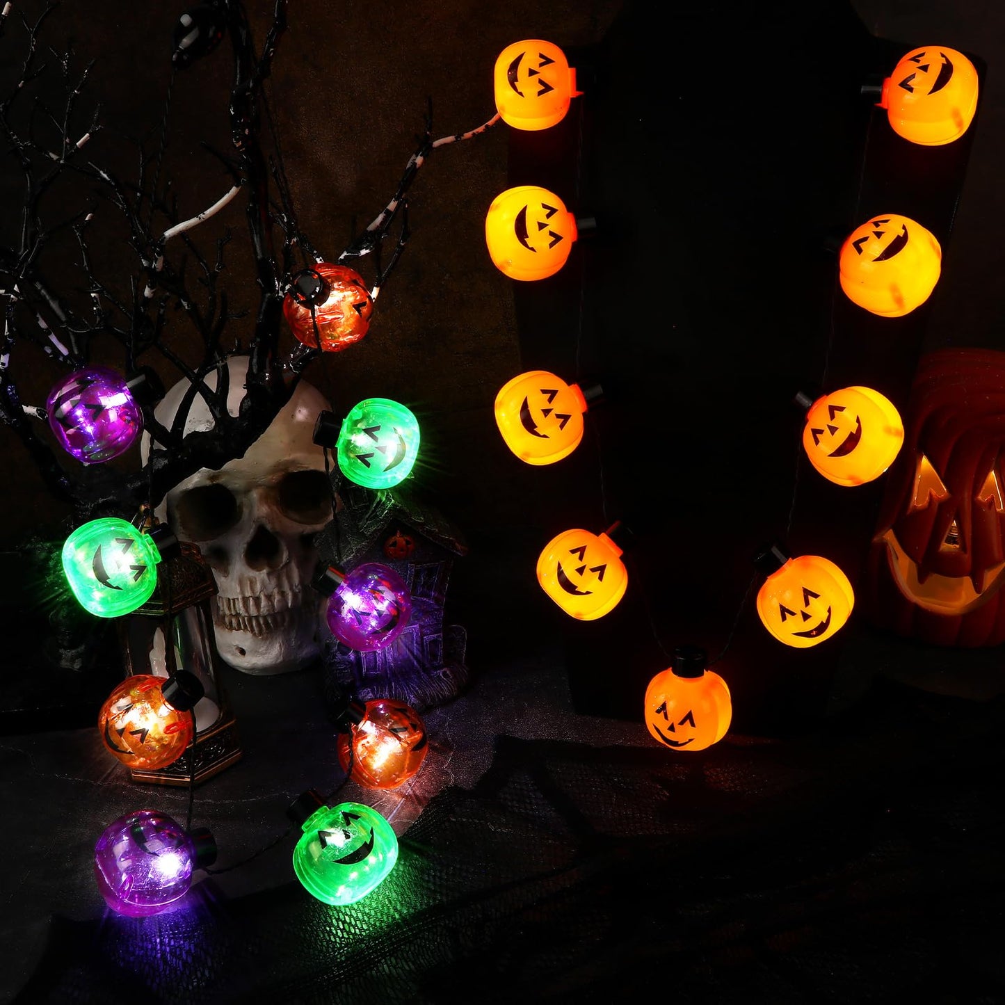 3PCS Halloween Light Up Necklaces, Pumpkin Shaped LED Necklace Halloween Eve Costume Party Accessories 3D Necklace Halloween Accessories For Halloween Party Favors And Supplies