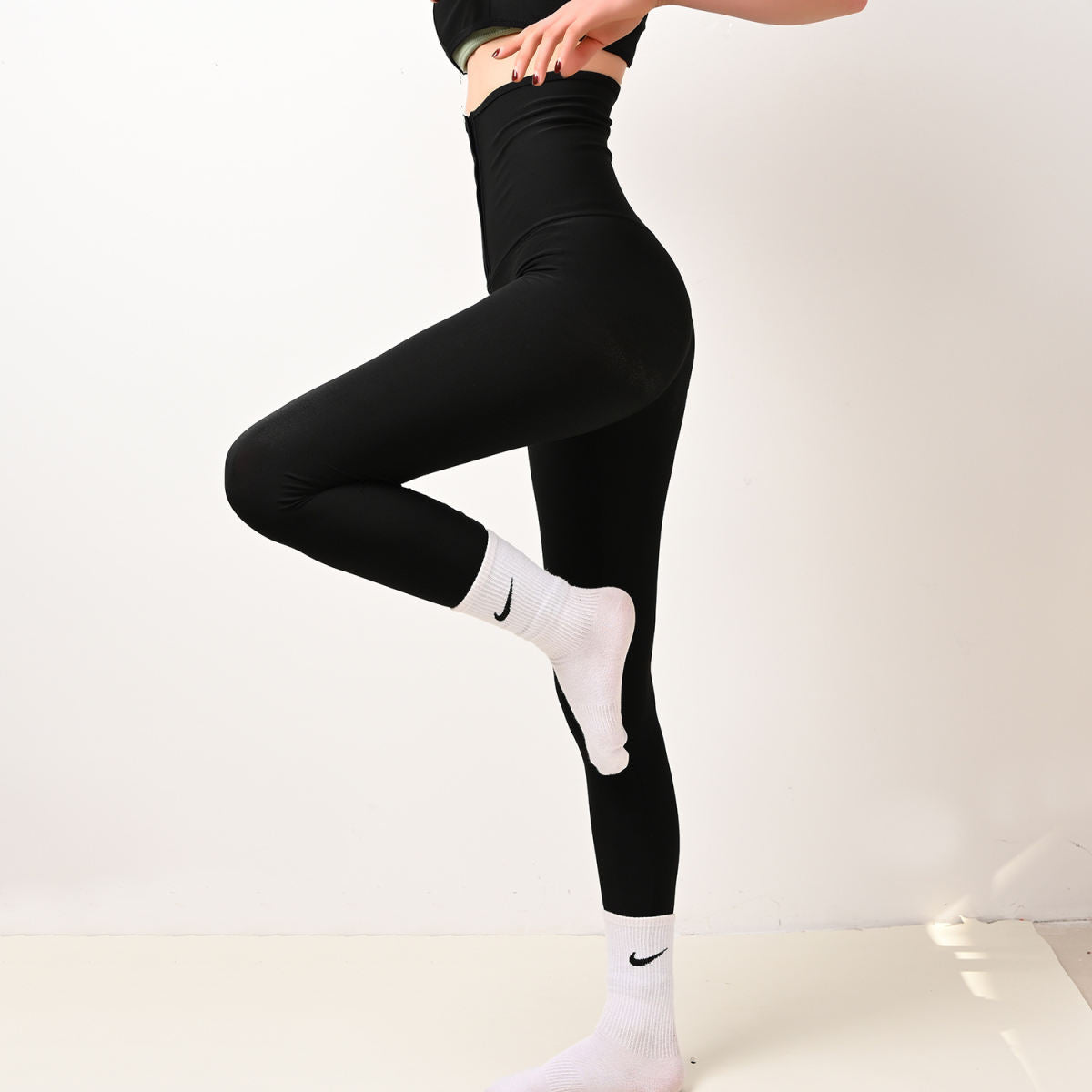 Sports Sweat Wicking Pants Elastic Breasted Plus Size Yoga Pants