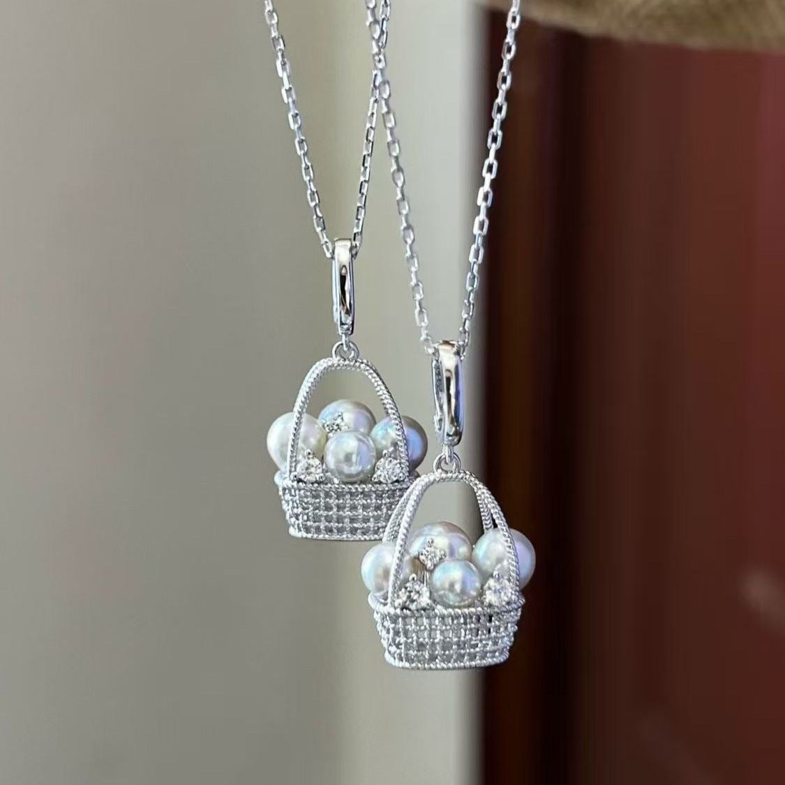 Fortune Flower Basket Pendant Necklace Light Luxury Elegant Fashion Niche Design Clavicle Choker For Women