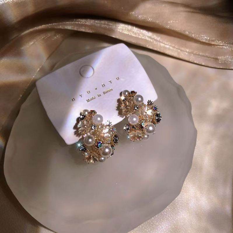 New Floral Pearl Earrings, High-End Elegant Internet Celebrity Studs, Korean Silver Needle Fashion Ear Jewelry For Women