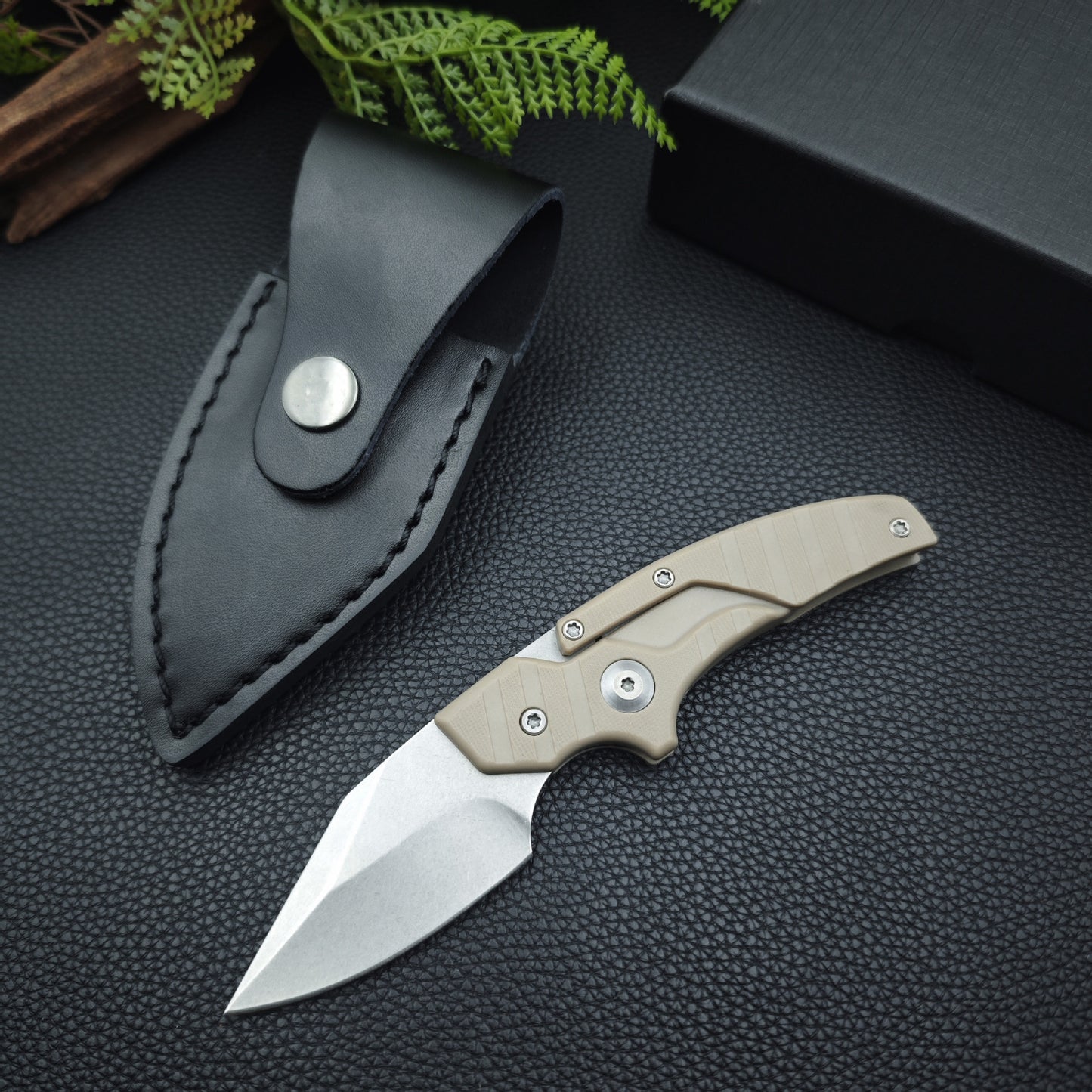 Deformation Outdoor Tool Self-defense