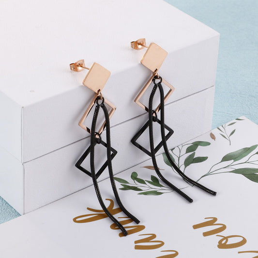 Korean-style Fashionable And Elegant Geometric Titanium Steel Earrings For Women