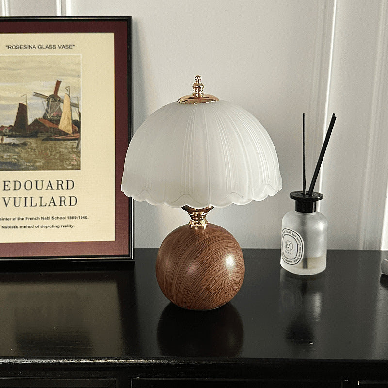 New-style Ambient Bedside Night Light For The Master Bedroom