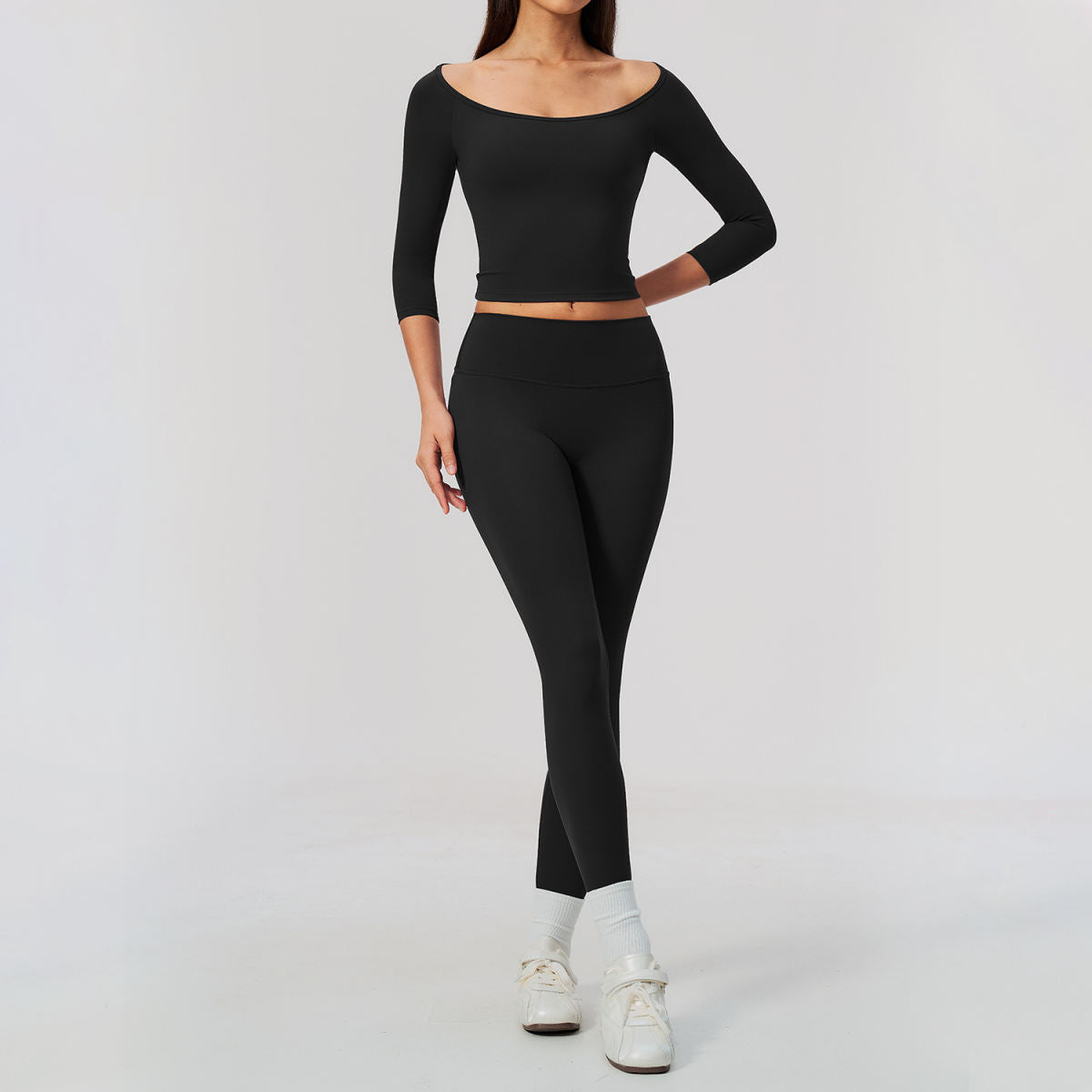 Stylish Three Quarter Sleeve T Shirt Yoga Wear Form Fitting And Slimming