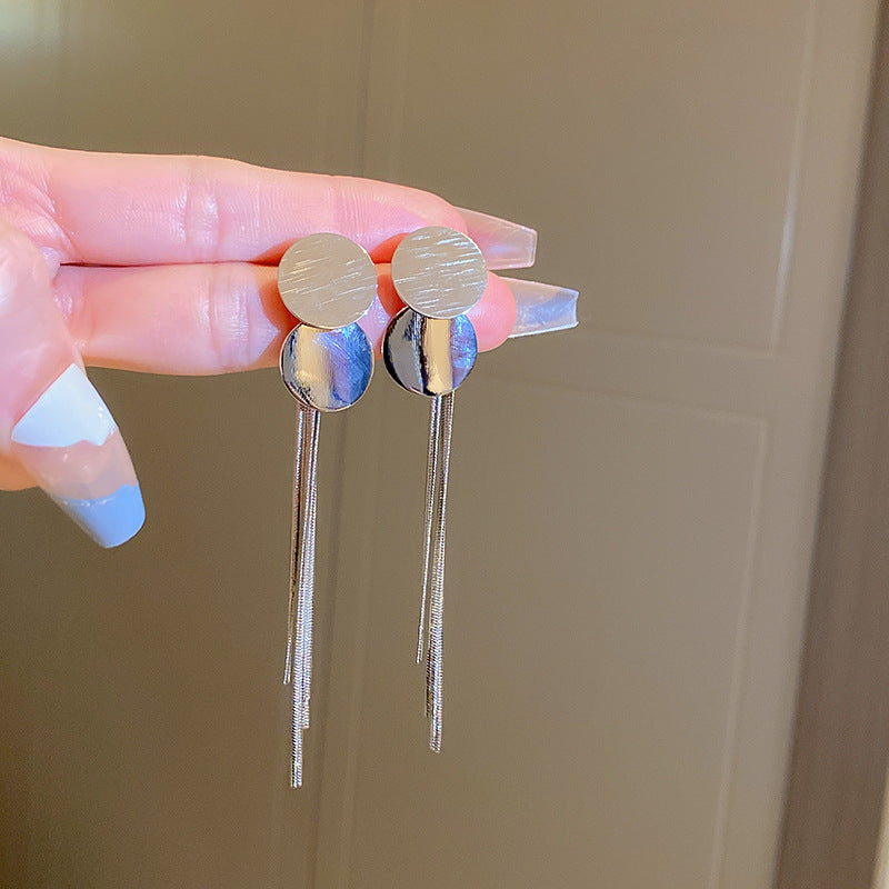 Silver Needle Metal Texture Round Tassel Earrings For Women Fashion Personality Versatile Luxury