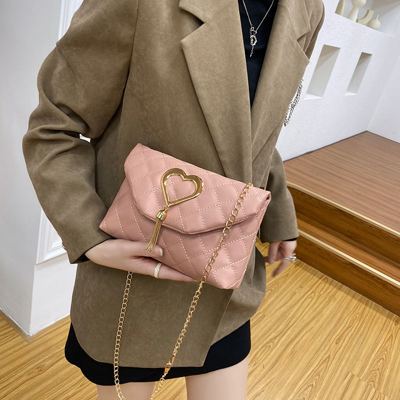 Korean-style Womens Heart-Shaped Tassel Shoulder Bag
