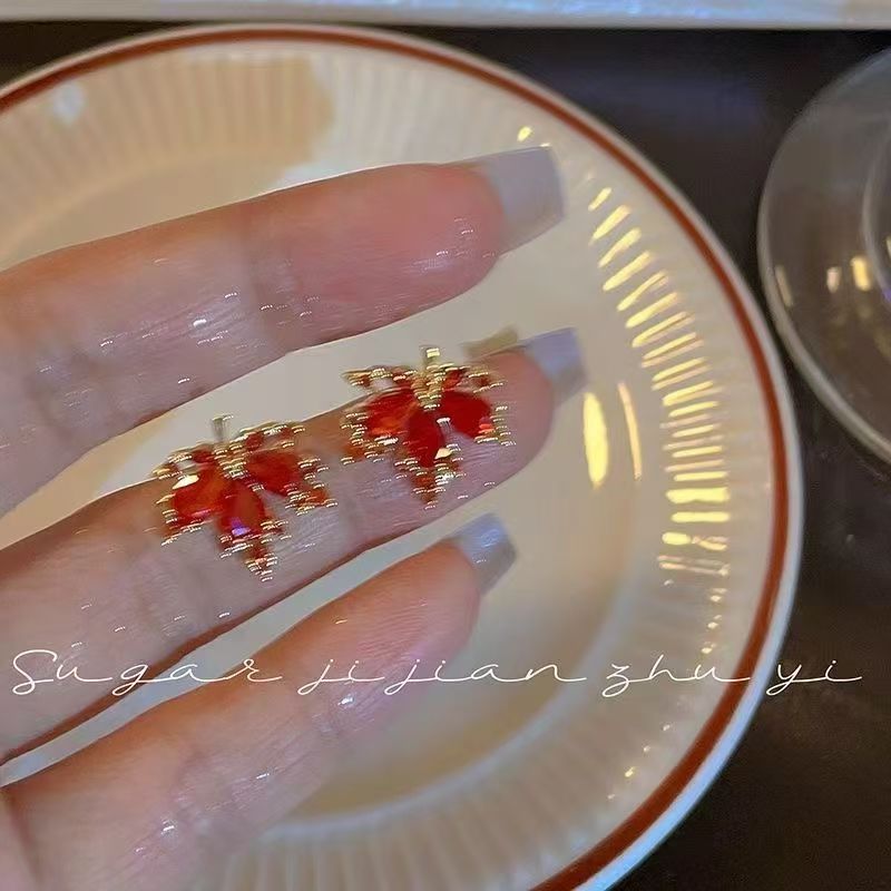 2026 New Red Maple Leaf Stud Earrings, Niche High-End Light Luxury Exquisite Designer Elegant Fashion Ear Jewelry For Women