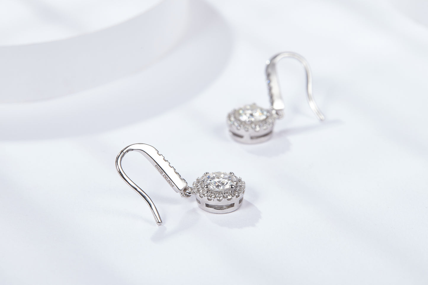 S925 Sterling Silver Moissanite Halo Dangle Earrings 0.5 Or1CT  Platinum Plated Long Hook Drop Earrings With GRA Certificate, Jewelry Gift Box Set For Women