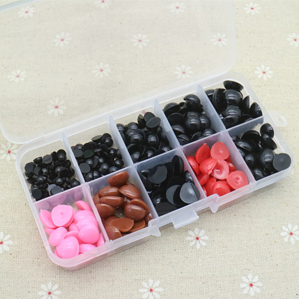 330 Boxed DIY Flat Round Black Nose Toy Doll Accessories