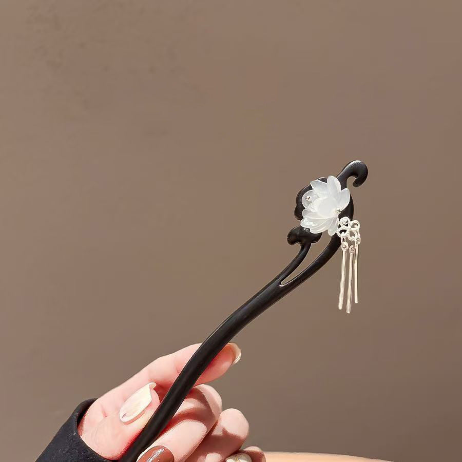 Lotus Wood HairpinWomens Hair Ornament Ancient-style And New Chinesestyle Tassel Hairpiece