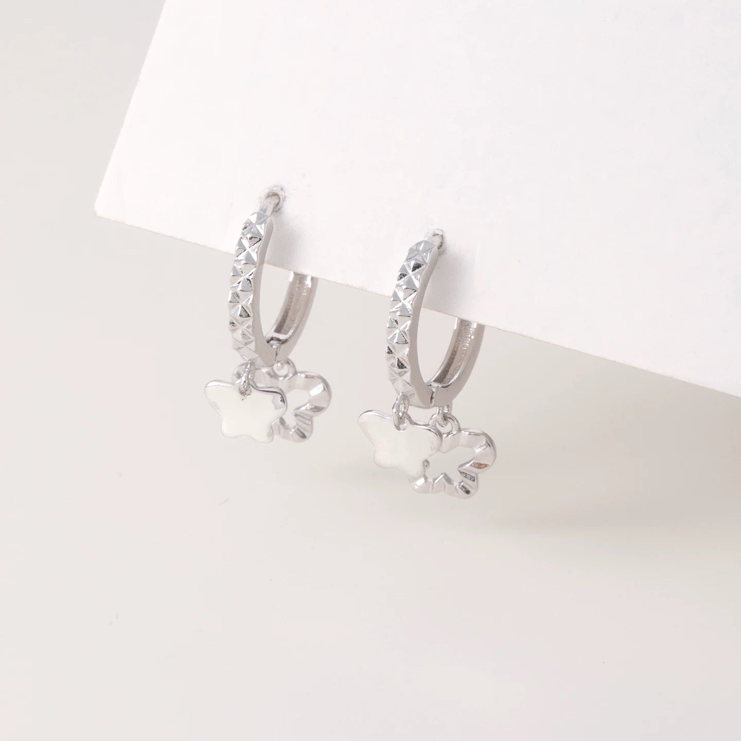 1 Pair 999 Sterling Silver Faceted Butterfly & Clover Hoop Earrings, Minimalist & Elegant, Perfect For Daily, Dating & Gifting, Ideal Valentine's Gift