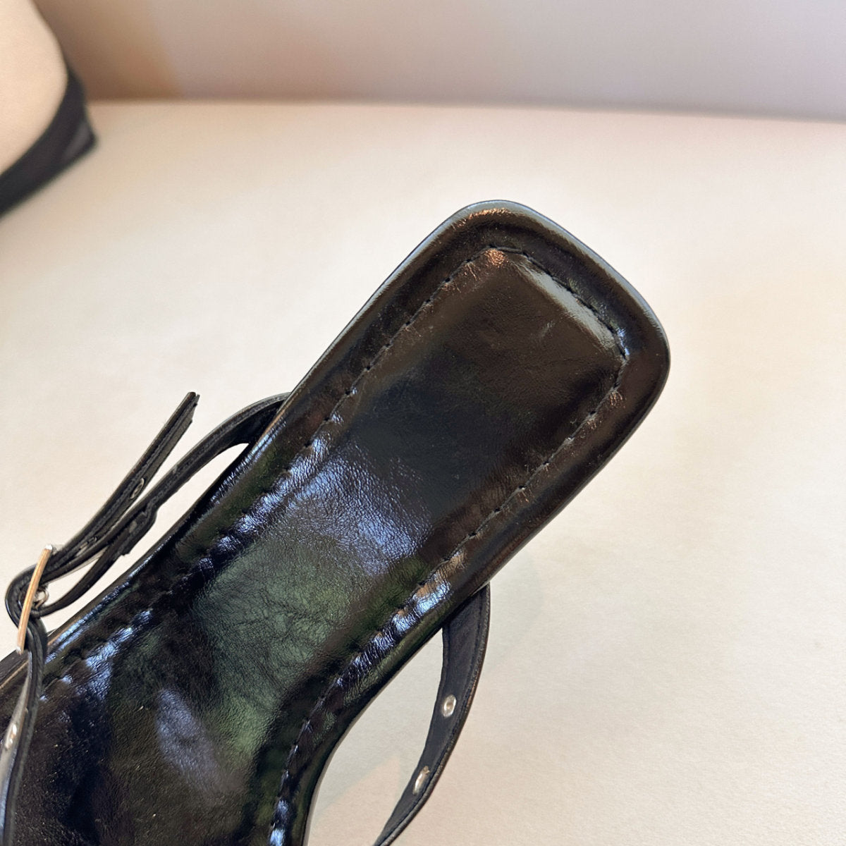 Women's Black Studded Thong Slippers, Soft Sole Casual Minimalist High Heel Flip Flops, 2026 New, Outdoor Summer Wear