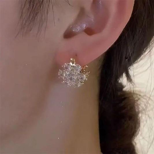 Super Shiny Double-sided Zircon Flower Huggie Hoop Earrings For Women, Internet Celebrity Hot Sale Elegant Niche Designer Fashion Ear Jewelry