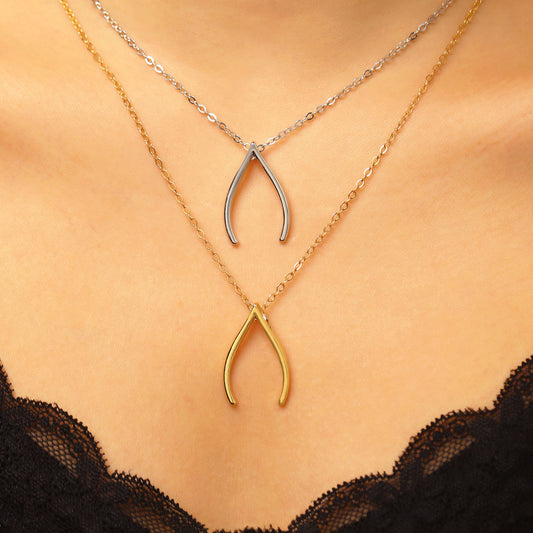 A Minimalist Designalso The Perfect Versatile New Gift Necklace For Your Girlfriend