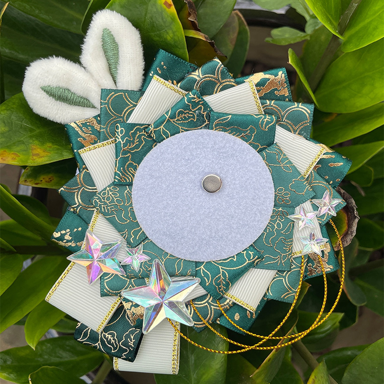 Gorgeous Valley Beauty Badge Pain Bag Accessory