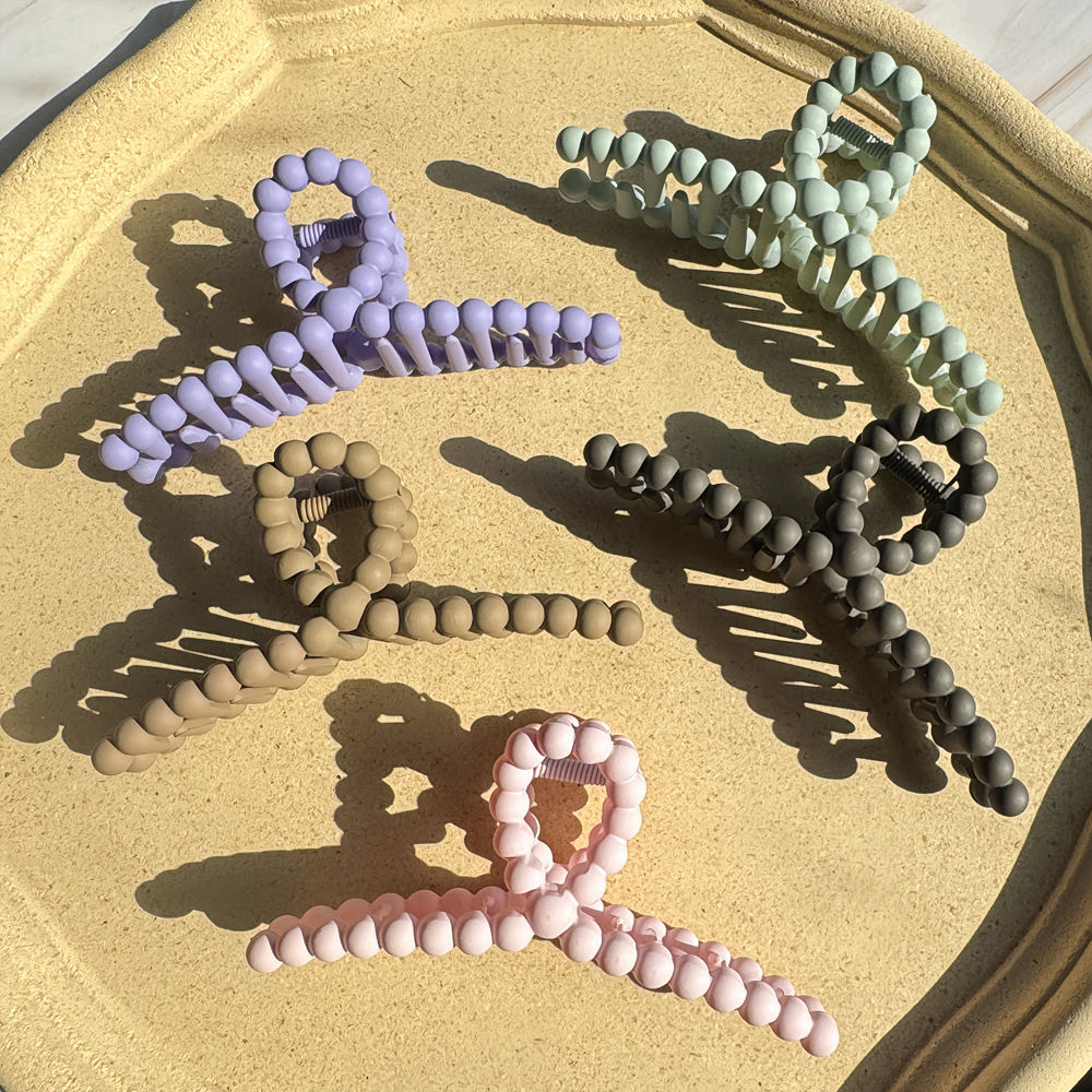 Lady Updo Shark Clip Hair Accessories