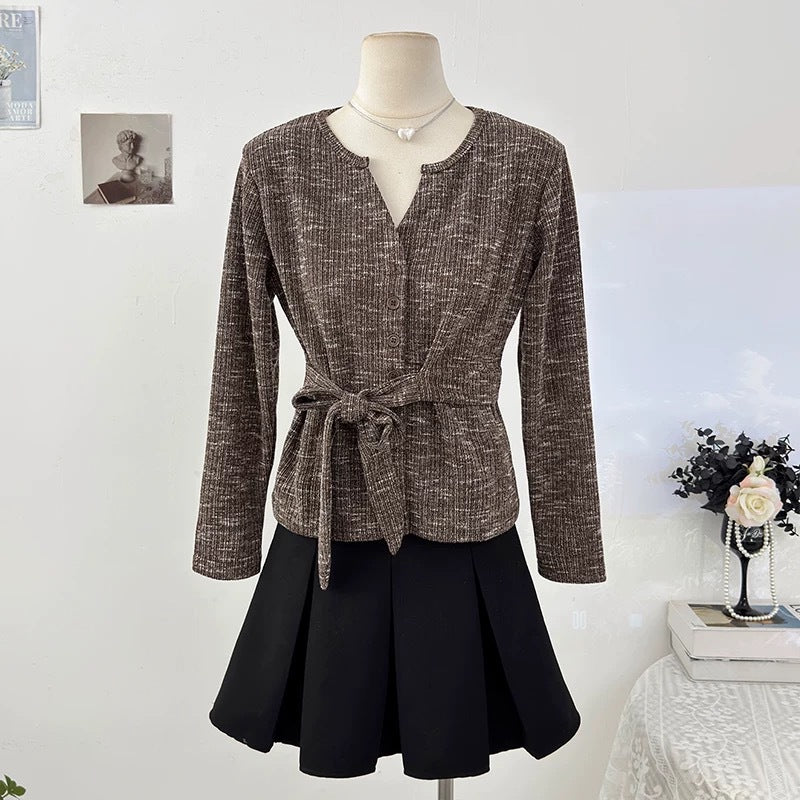 Korean-style Design Color-blocked Small V-neck Long-sleeve Knit Sweater