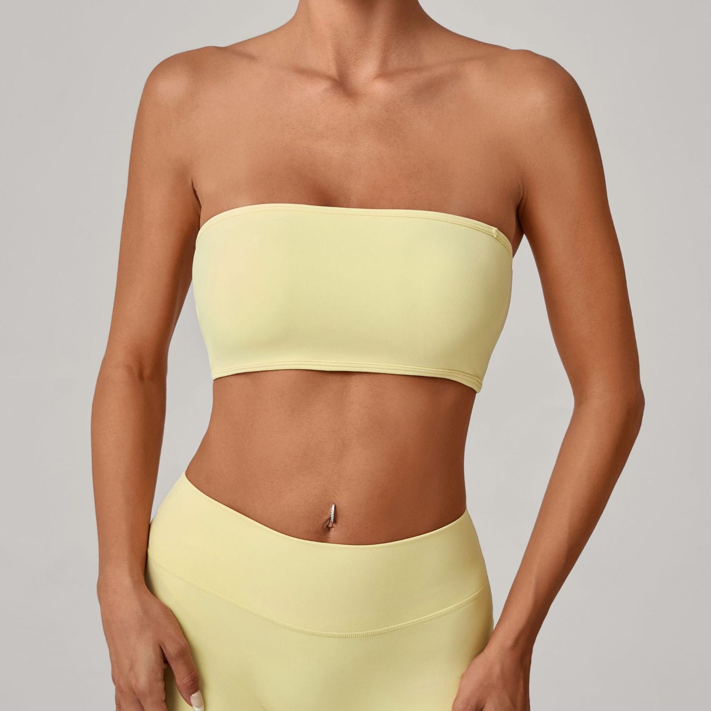 Leak-proof, Chest-hugging Base-layer Fitness Top, Tight-fitting For Women