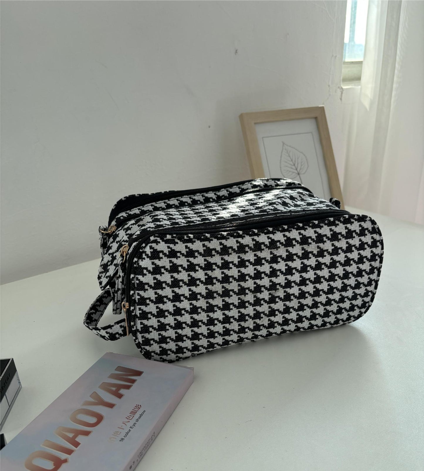 Waterproof High-Grade Makeup Brush And Toiletries Travel Storage Box