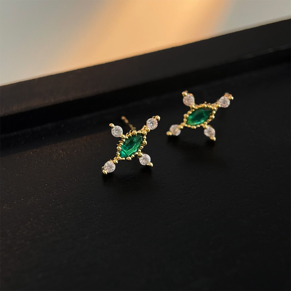 Retro French Emerald Zircon Stud Earrings Women Victorian Style Premium Earrings Vintage Fine Jewelry