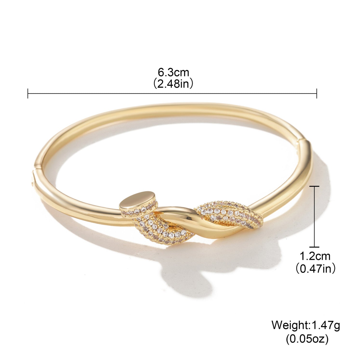 Diamond-encrusted Bracelet Stylish And Minimalist With A Uniquely Personal Touch