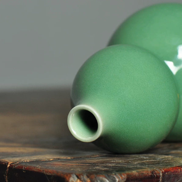 Celadon Mini Gourd Tea Table Ornament Vase Fu Lu Charm Hand-carrying Item For Casual Handling