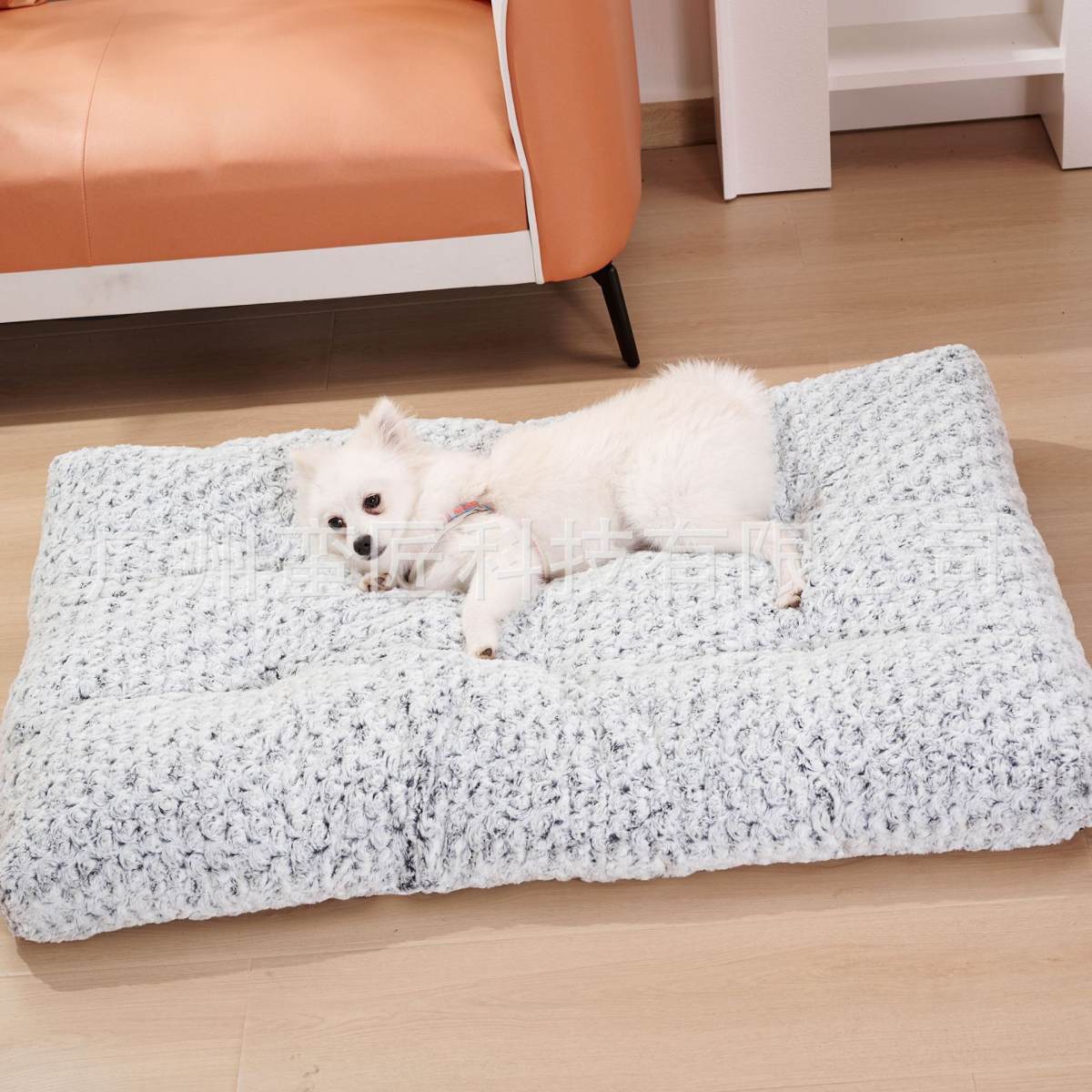 Pet Embossed Velvet Dog Bed Small, Medium And Large Dogs Cat Nest