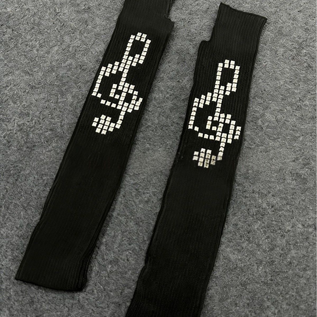 Knitted Cross-bead-print Fingerless Gloves Arm Warmers Headbands Hats And Tiestrendy Accessories
