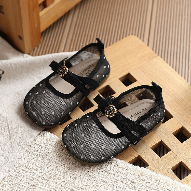 INS French Style Polka Dot Mesh Flats 2026 Summer New Korean Girls Flower Princess Sandals Match Dress
