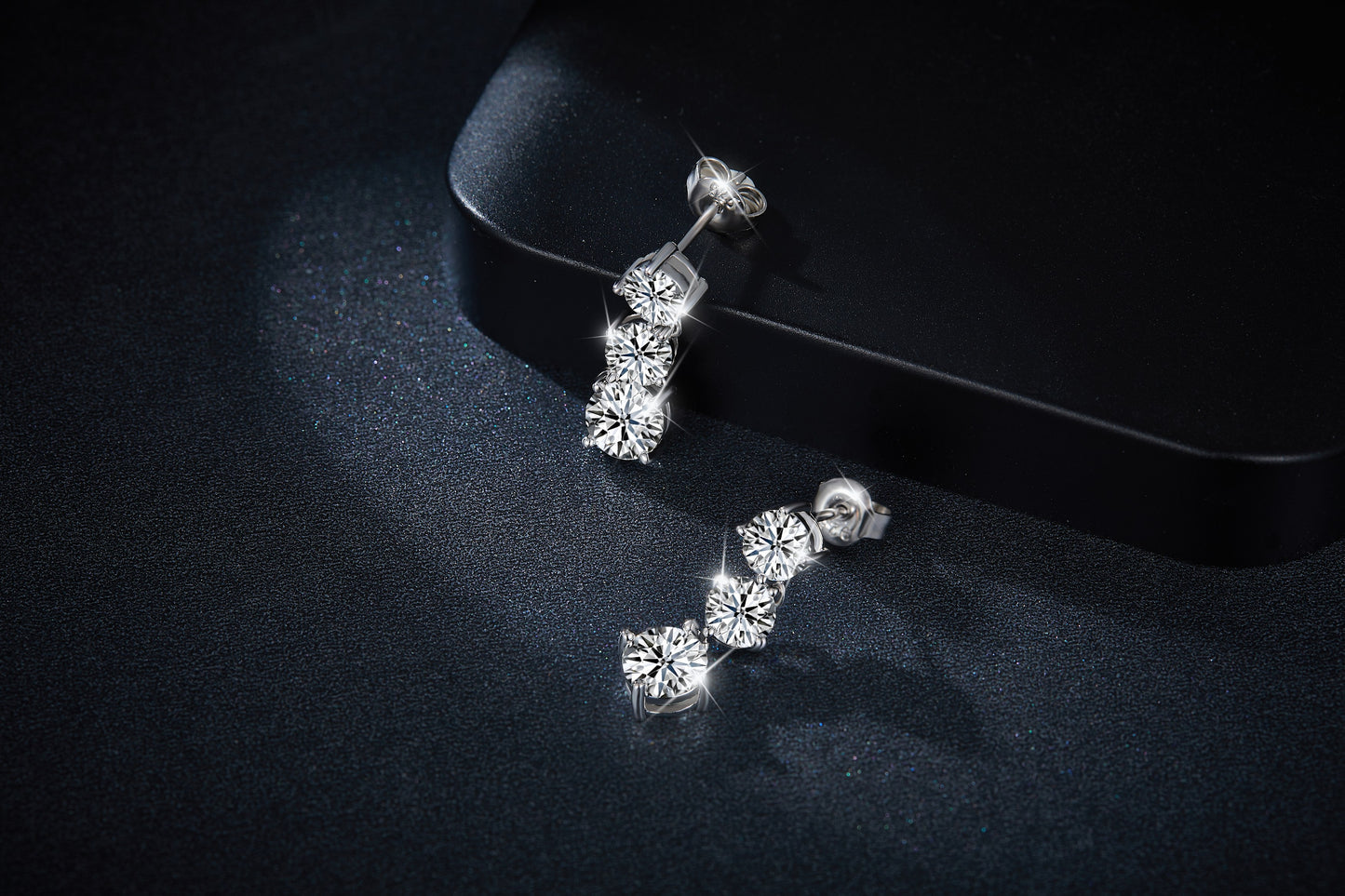S925 Sterling Silver Moissanite Dangle Earrings 3-Stone Round Cut Vertical Drop Earrings With GRA Certificate Platinum Plated Fine Jewelry Gift Box Set For Women