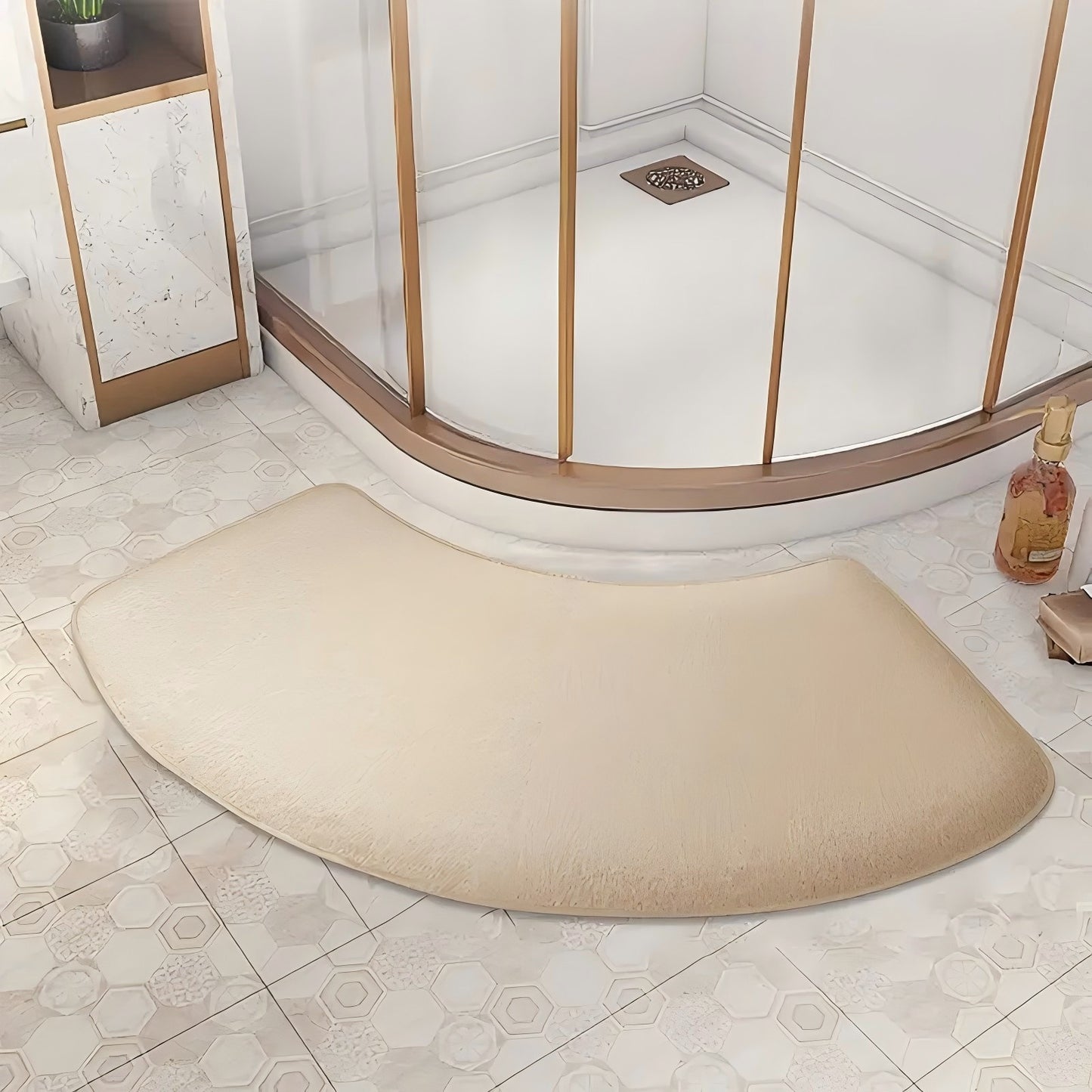Fan-shaped Bath Mat  Water-absorbent And Anti-slip